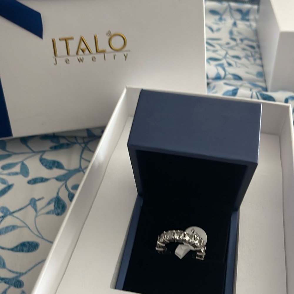 Ring